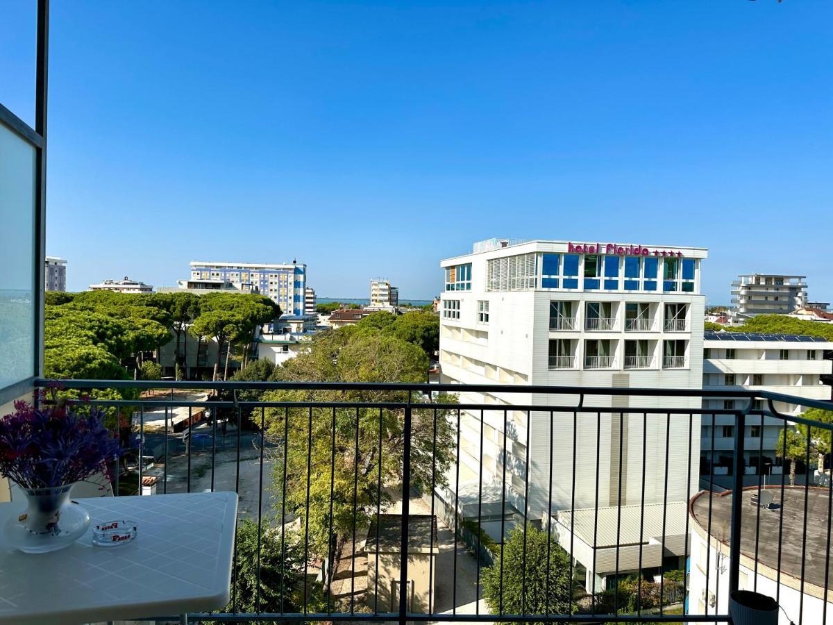 Beach Front Apartment Sabbiadoro Lignano Sabbiadoro Luaran gambar