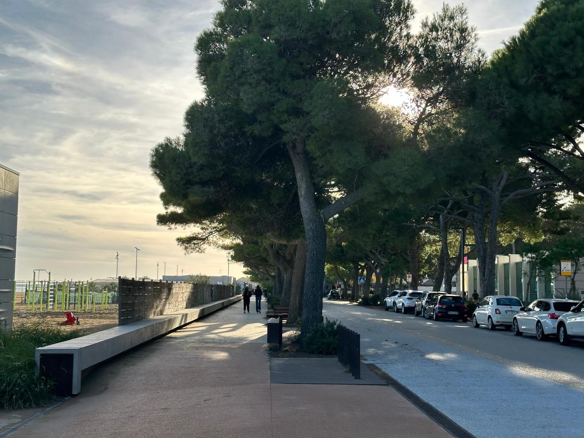 Beach Front Apartment Sabbiadoro Lignano Sabbiadoro Luaran gambar